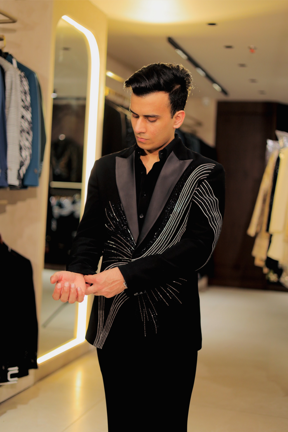 Black Geometric Linear Embroidered Tuxedo Blazer Coat for Men